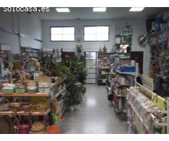 Nave-local comercial