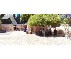 ¡Ocasión precio rebajado! Chalet en Vistahermosa para Familias y grandes Inversores