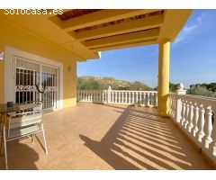 Espectacular Chalet con piscina privada en San Vicente del Raspeig