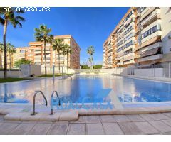 Gran oportunidad! Piso en urbanización con piscina.