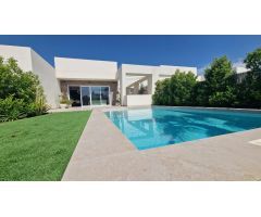 VILLA ANDROS