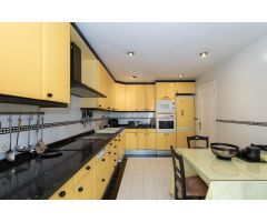Casa en venta en Estepona | CABANILLAS REAL ESTATE