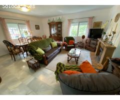 Finca con Vistas Panorámicas en Estepona | CABANILLAS REAL ESTATE