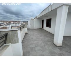 ÁTICO EN VENTAEN ESTEPONA, PASEO MARÍTIMO | CABANILLAS REAL ESTATE |