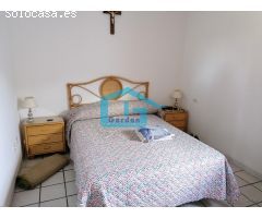 Chalet con piscina en venta en Ribadumia...