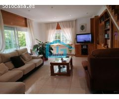 Poio: A7094: Samieira... chalet con finca, jardines, piscina exterior... vistas al mar...