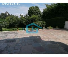 Poio: A7094: Samieira... chalet con finca, jardines, piscina exterior... vistas al mar...