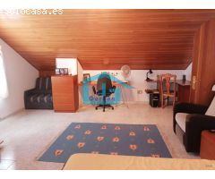 Poio: A7094: Samieira... chalet con finca, jardines, piscina exterior... vistas al mar...