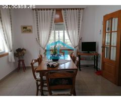 Poio: A7094: Samieira... chalet con finca, jardines, piscina exterior... vistas al mar...