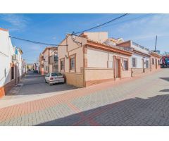 Bonita casa adosada de 3 dormitorios
