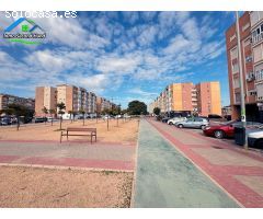 ¡Gran oportunidad de alquiler! Local comercial en zona muy transitada de Nueva Cartagena (Murcia)