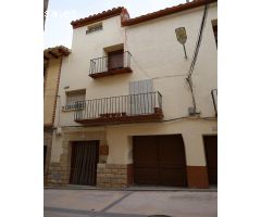 Se vende casa en Valdealgorfa (Teruel). Ref VL03162023.