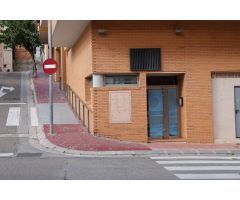 SE VENDE un Local Comercial en calle Andrés Vives – Alcañiz (Teruel). Ref. LO10042023
