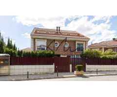 Pareado en Venta en Cuarte de Huerva, Zaragoza