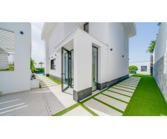 EXCLUSIVA VILLA DE LUJO CON VISTAS AL MAR