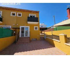 CHALET PAREADO EN LA NUCIA