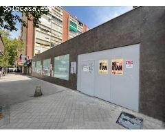 Local comercial en venta en el Barrio del Pilar (Madrid)