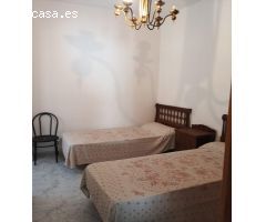 Piso en pueblo levante