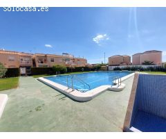 Coqueto bungalow de planta alta en paraje natural, Torrevieja