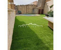 Se vende precioso y gran chalet independiente en Calpe