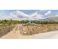 En venta gran finca rústica cerca del rio Guadalest