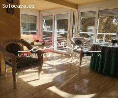 Se vende precioso apartamento en 2ª línea de playa Levante, Benidorm