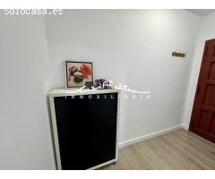 Se vende bonito piso reformado céntrico en Altea