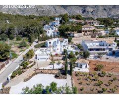 En venta exclusividad mediterránea, fantástica villa con grandes vistas a Altea y Benidorm