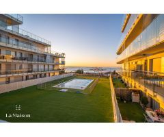 BONITO PISO EN VENTA CON VISTAS AL MAR.