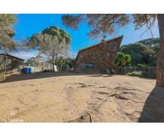 Casa de piedra en Venta en Dosrius, Barcelona