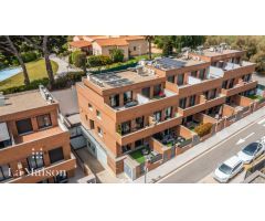CASA ESQUINERA EN SANT ANDREU DE LLAVANERAS