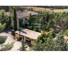 Chalet en Venta en Villamiel de Toledo, Toledo