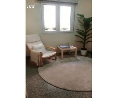 ADOSADO IDEAL PARA ESAS FAMILIAS QUE PRECISAN MUCHO ESPACIO.