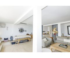 Ático en 1º línea de playa con terraza de 144m² y vistas panorámicas