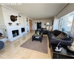 Amplio apartamento en Puerto Marina