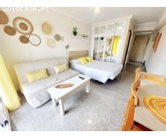 Estudio reformado con vistas al mar