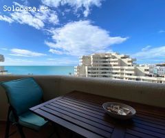 Estudio con terraza soleada en complejo en primera línea de playa