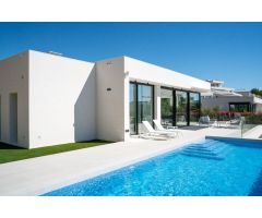 Impresionante villa de lujo en Las Mimosas en campo de golf