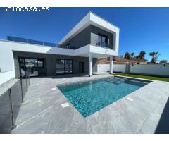 Exclusiva Villa de Obra Nueva en Ciudad Quesada