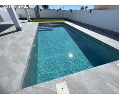 Exclusiva Villa de Obra Nueva en Ciudad Quesada