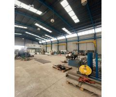 ¡Magnífica Nave Industrial en el Polígono Industrial Oeste de San Ginés! ?????