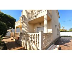 Exquisita villa independiente  en Cabo Roig