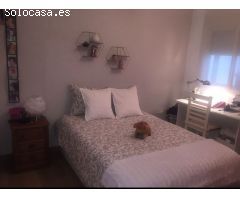 GRAN APARTAMENTO DE 4 DORMITORIOS A 600 METROS DEL MAR - ZONA TORREVIEJA CENTRO -