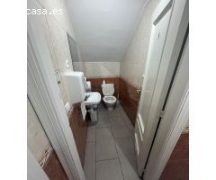 EN VENTA – Restaurante Totalmente Equipado en Torrevieja, ¡Listo para Empezar!