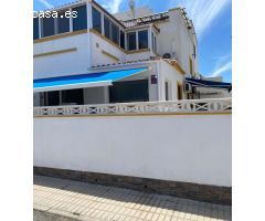Chalet pareado reformado de 4 dormitorios con solárium, jardín privado, 4 trasteros y parking