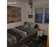 Chalet pareado reformado de 4 dormitorios con solárium, jardín privado, 4 trasteros y parking