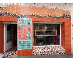 En Venta – Local Comercial + Negocio de Moda Vintage en el Centro de Torrevieja