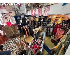 En Venta – Local Comercial + Negocio de Moda Vintage en el Centro de Torrevieja