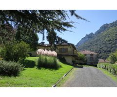 Casa independiente en parcela de 7.000 m²