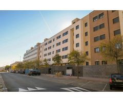 Piso en venta, para estrenar. Construcción moderna, con terraza y excelentes materiales